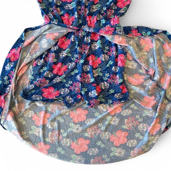 Tween High-Low Hemline Dress with Shorts - Size 14 💓🩵🌸🌺 - Picture 3 of 8